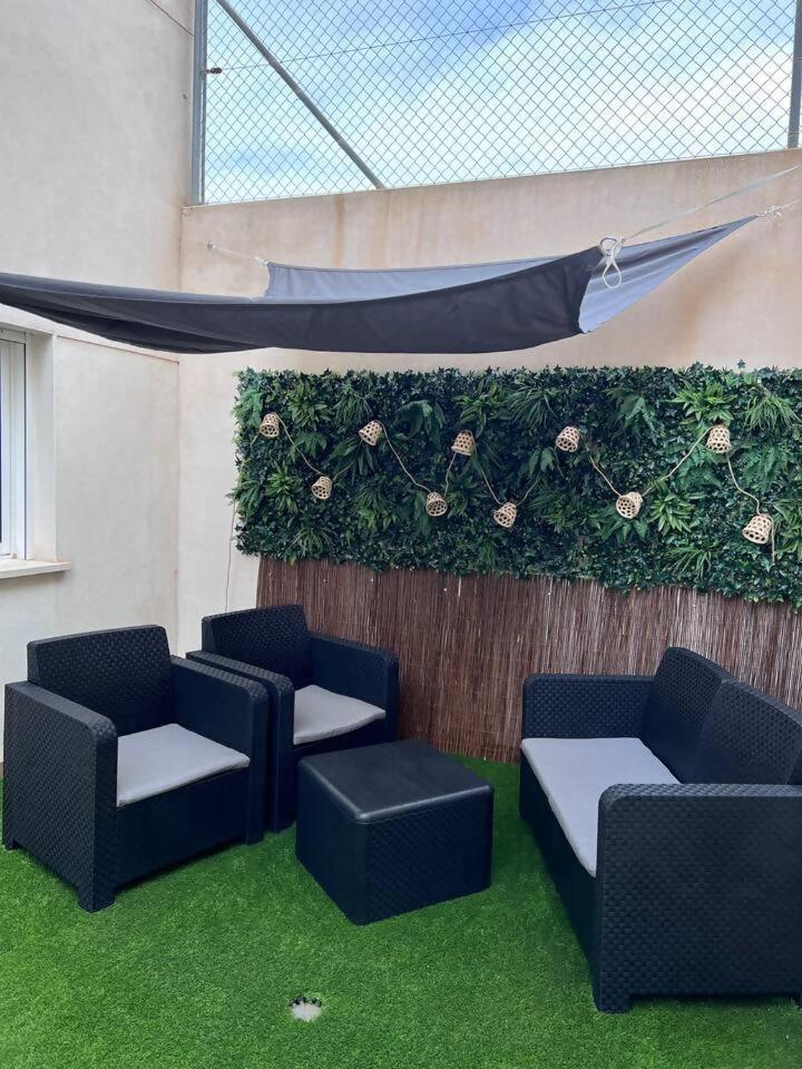 Estudios Con Encanto Alicante Exterior foto